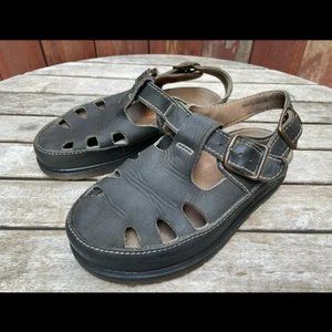 ISO!! Rare Vintage Dr Marten Sandals